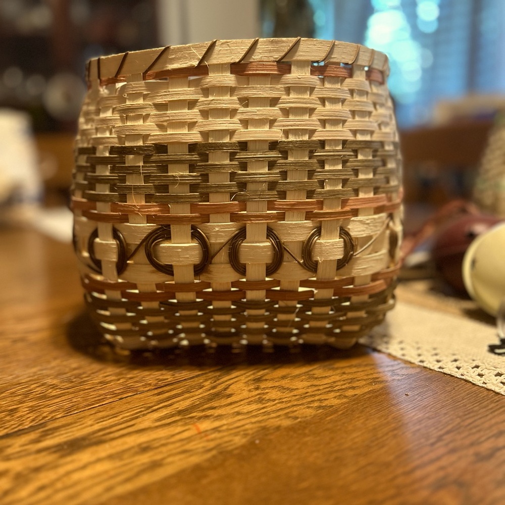 Sunkota Ridge-Handmade Cherokee inspired Native American Basket! Cherokee Wheel